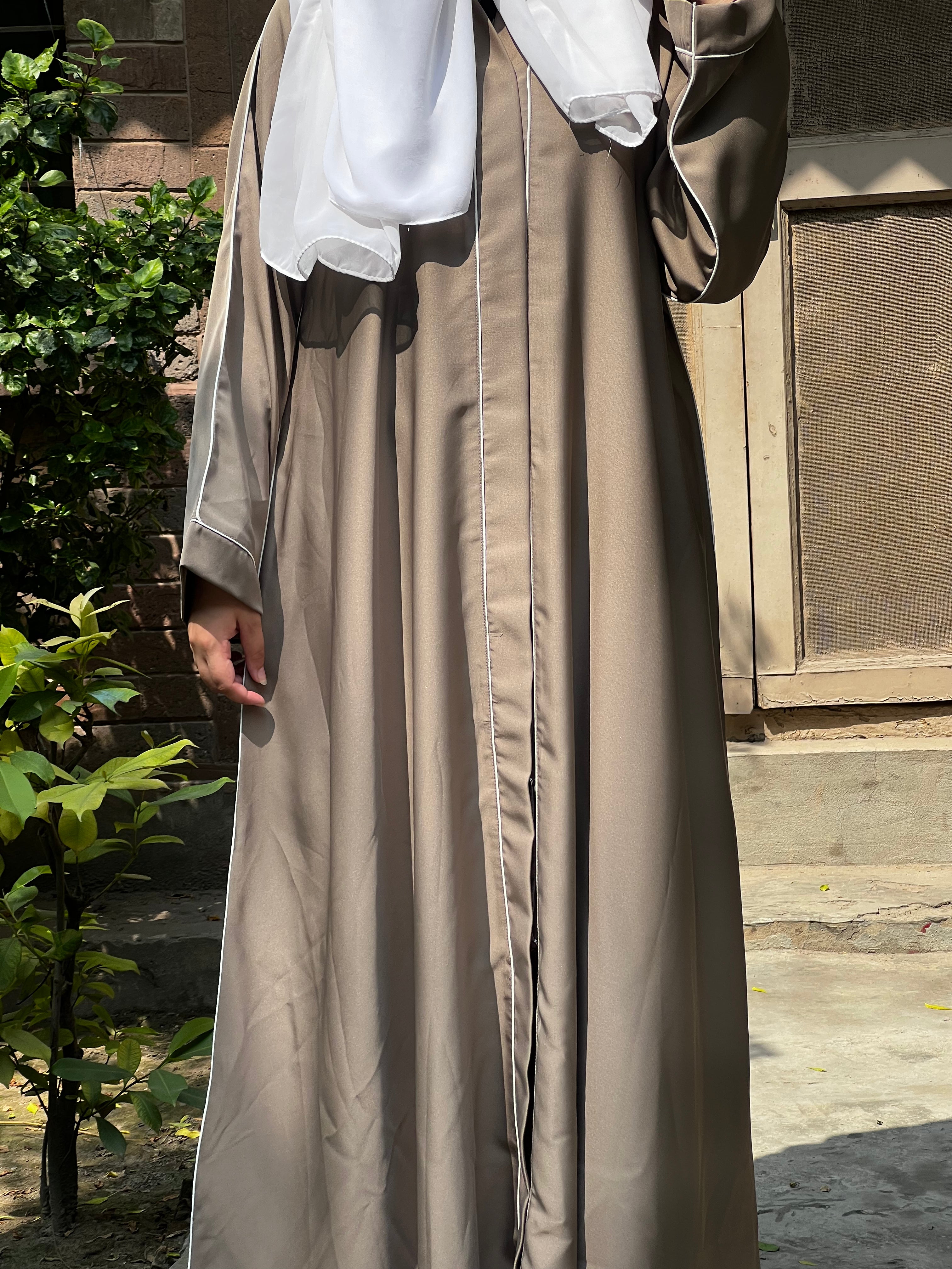 Beige Premium Abaya