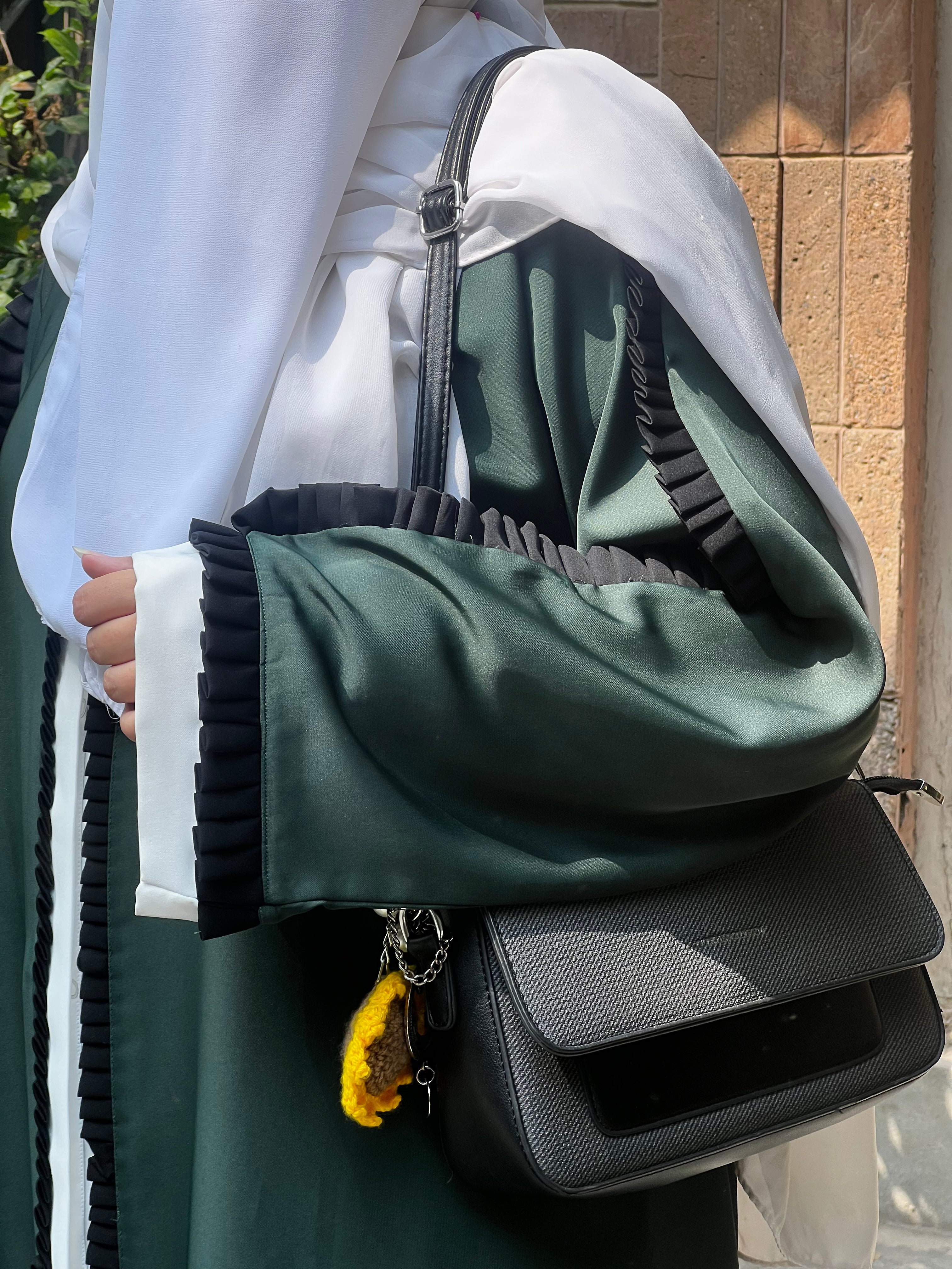 Green-Black Elegant Abaya